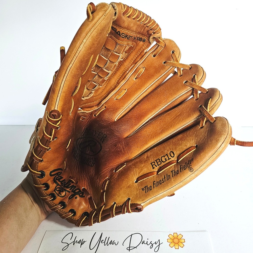 Rawlings RBG10 Leather Baseball Gloves 13" RHT Deep‎ Well Fastback Model - 1222